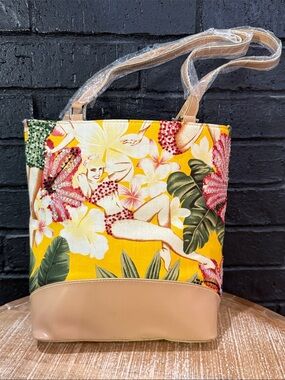 Hawaiin floral purse